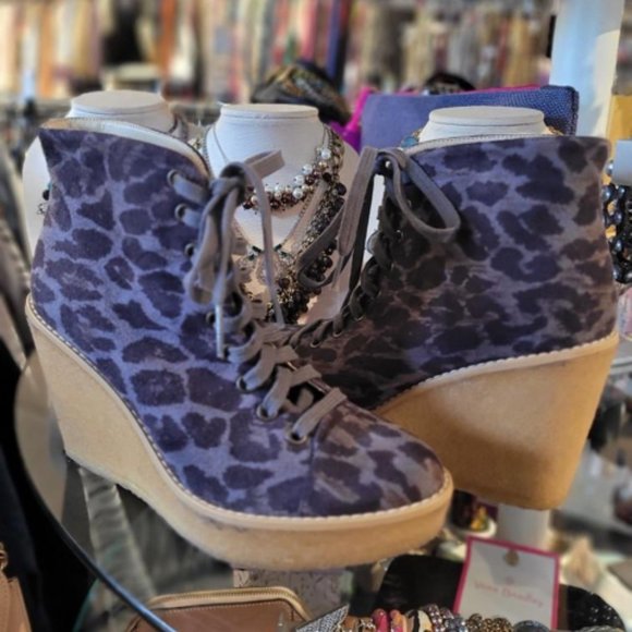 Stella McCartney Sz 37 Leopard Wedge Bootie - Picture 1 of 10